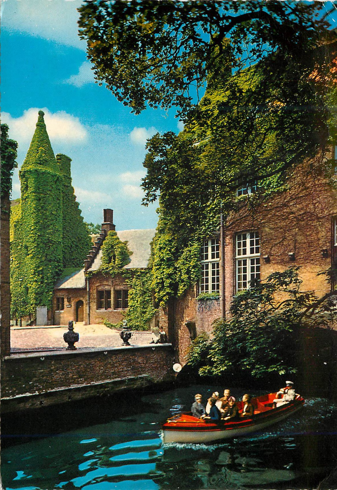 CPM Brugge l'hotel gruuthuuse cour d'honneur