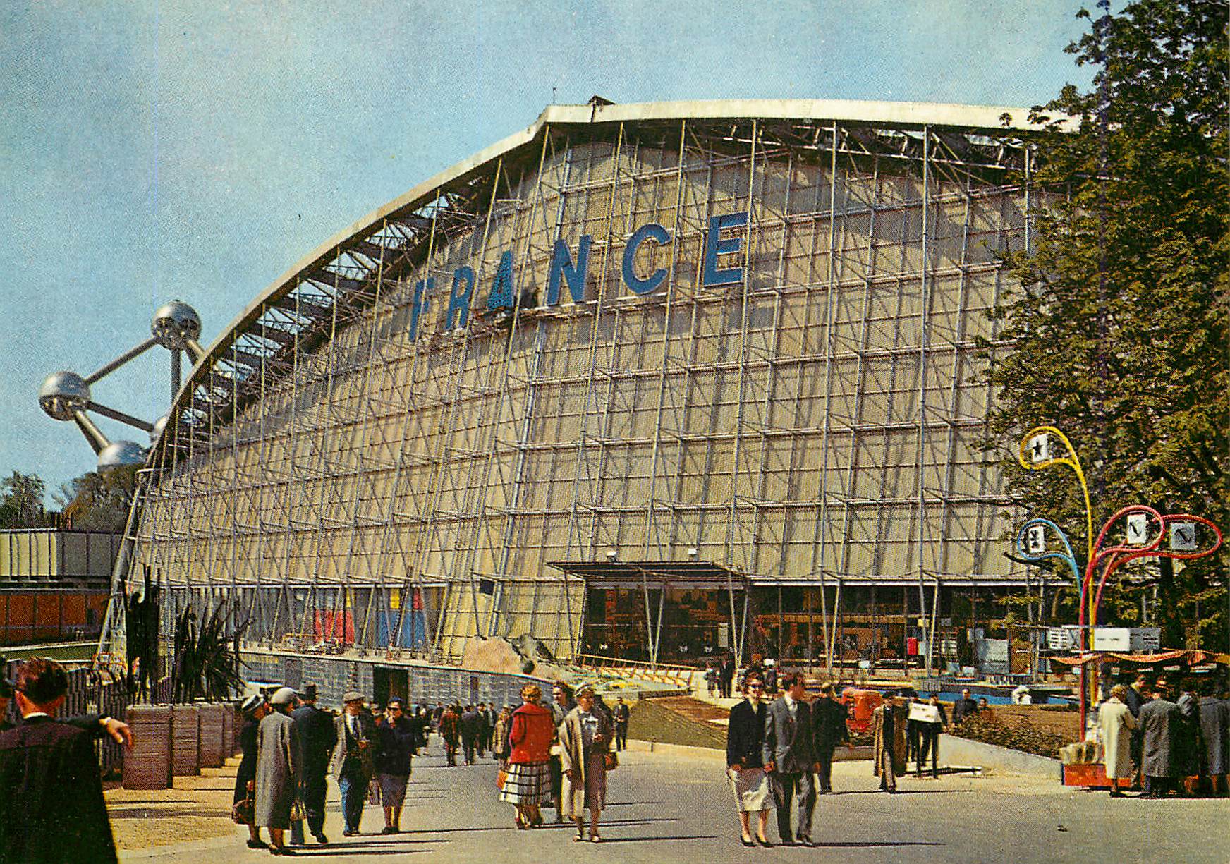 CPM France le pavillon de la France Atomium Bruxelles  Exposition unverselle de 1958