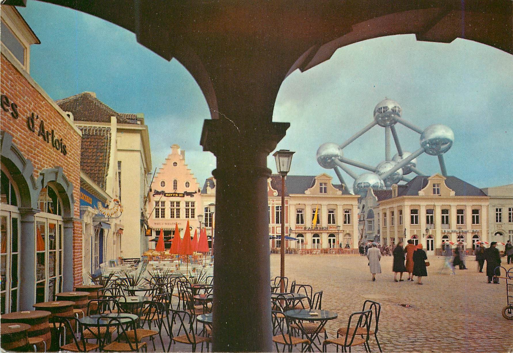 CPM Belgique joyeuse un coin de la grand place Bruxelles  Exposition unverselle de 1958