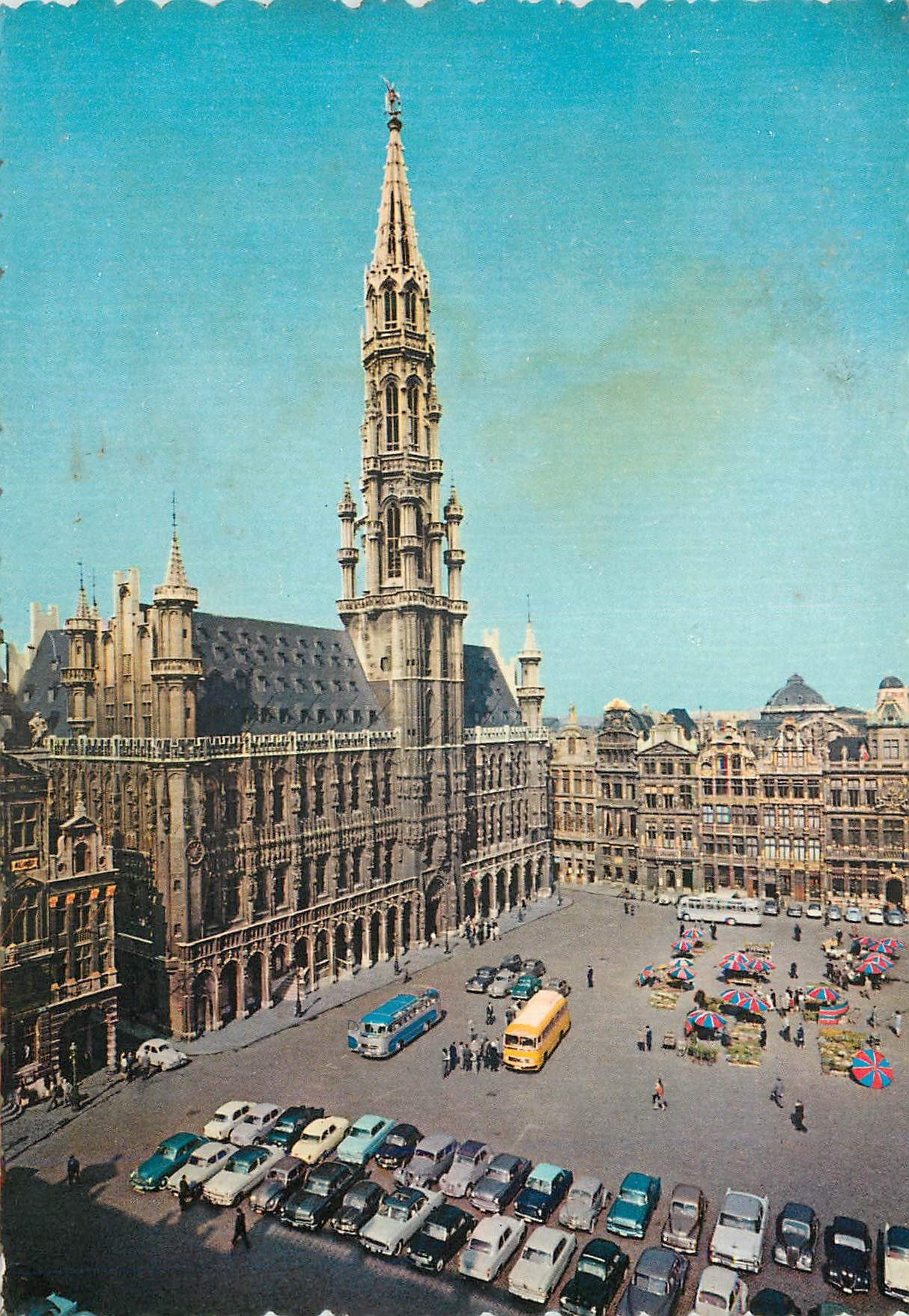 CPM Bruxelles grand place hotel de ville