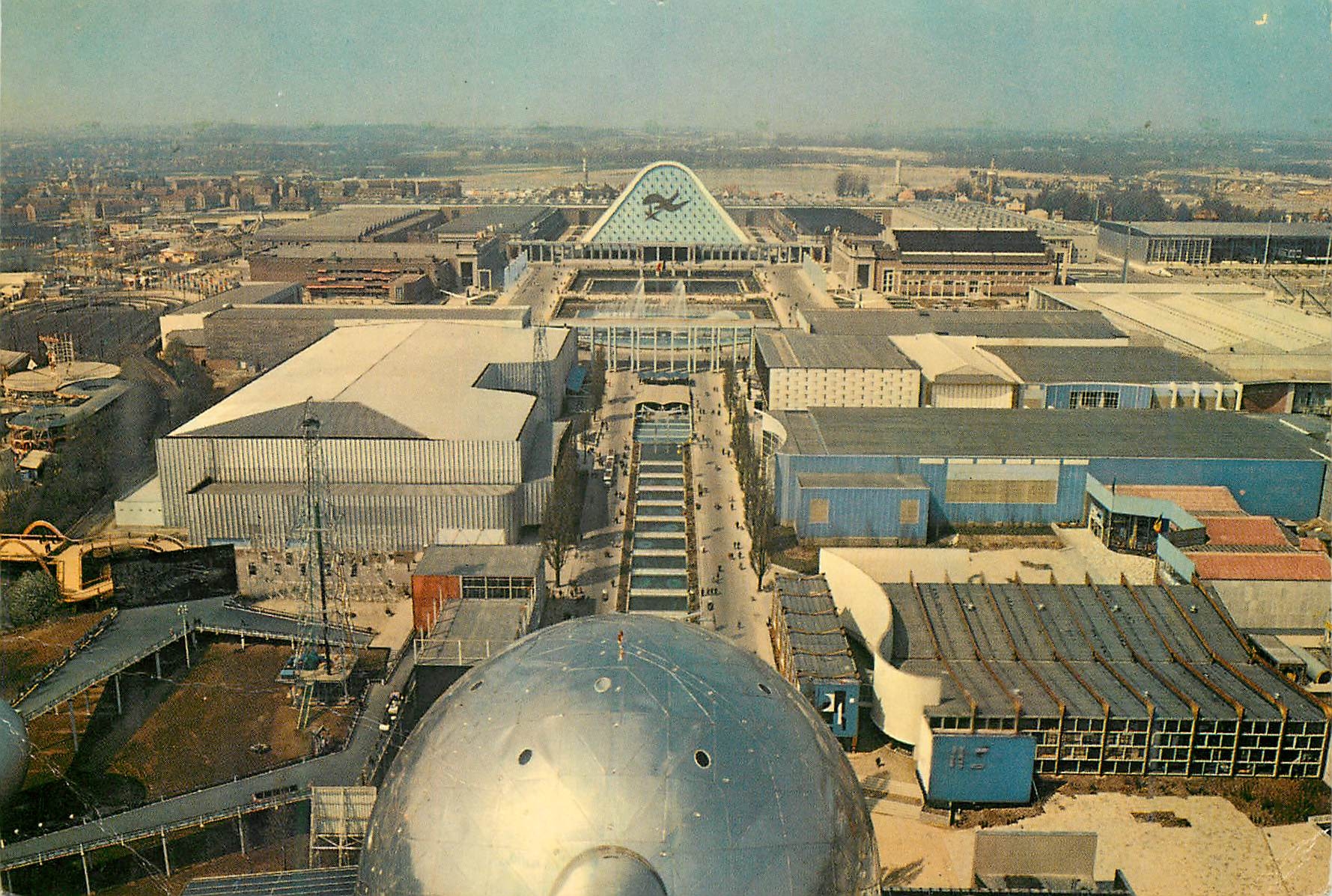 CPM Bruxelles panorama de l'expo vue vers les grands palais Exposition Universelle de Bruxelles 19658