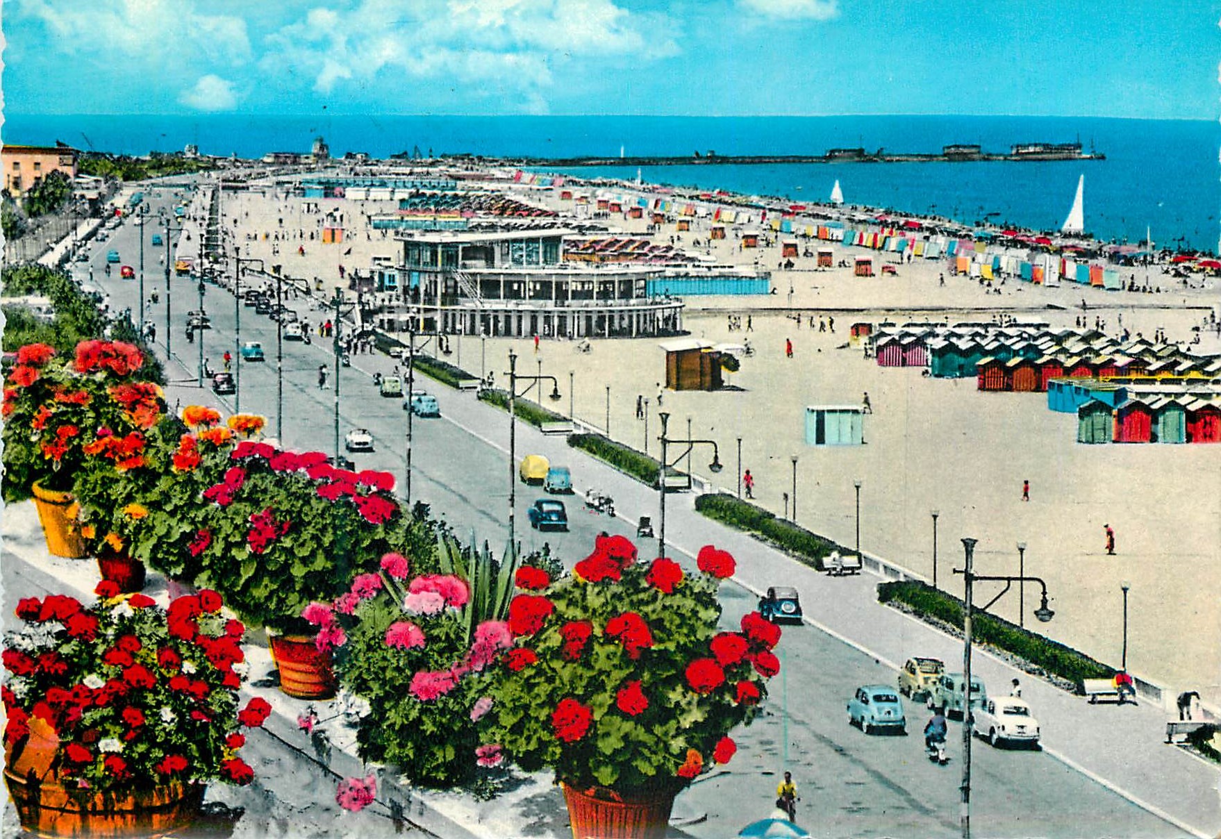 CPM Rimini promenade de lond de la mer et bains neptun
