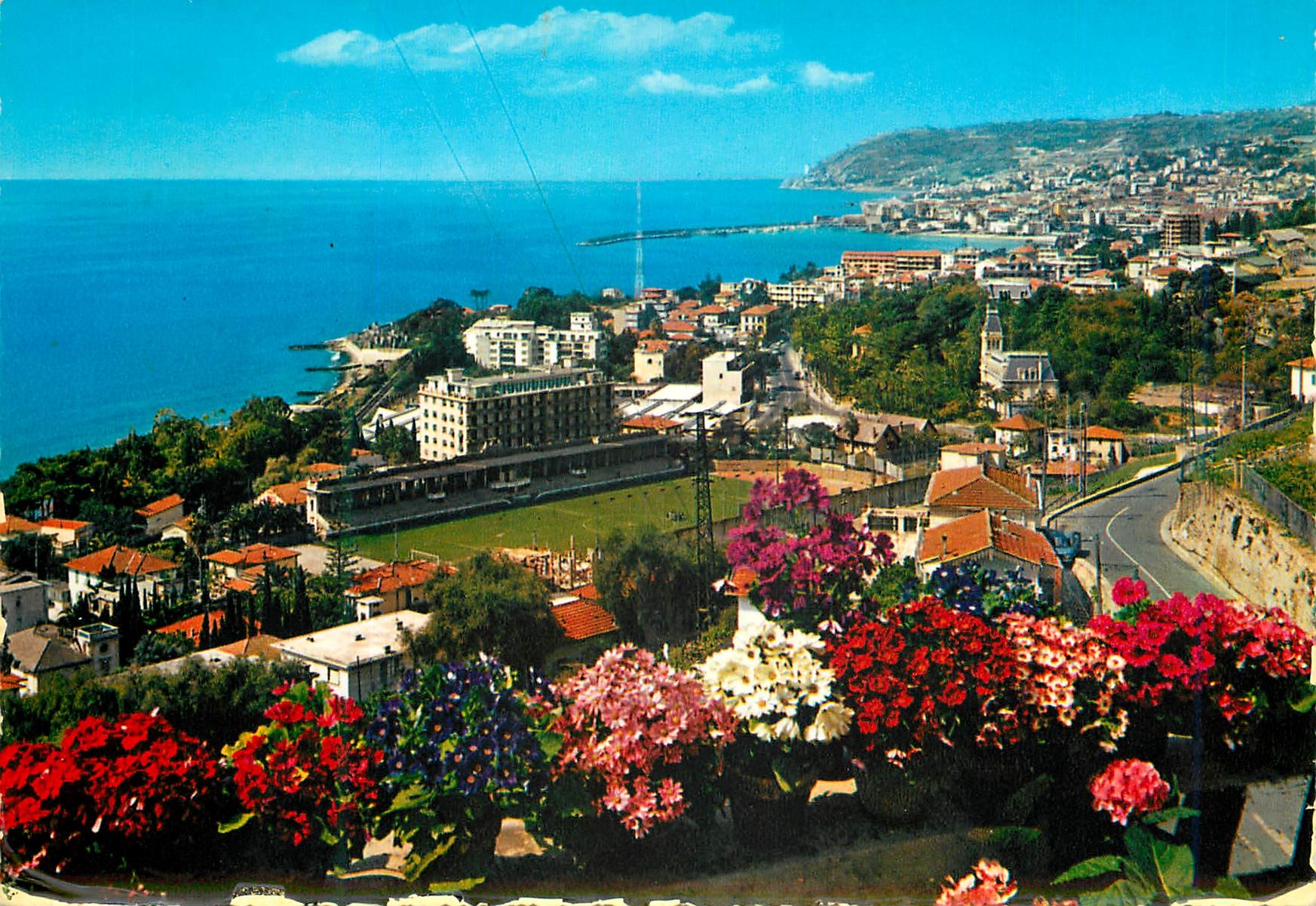 CPM San Remo Riviera dei Fiori Panorama de levant