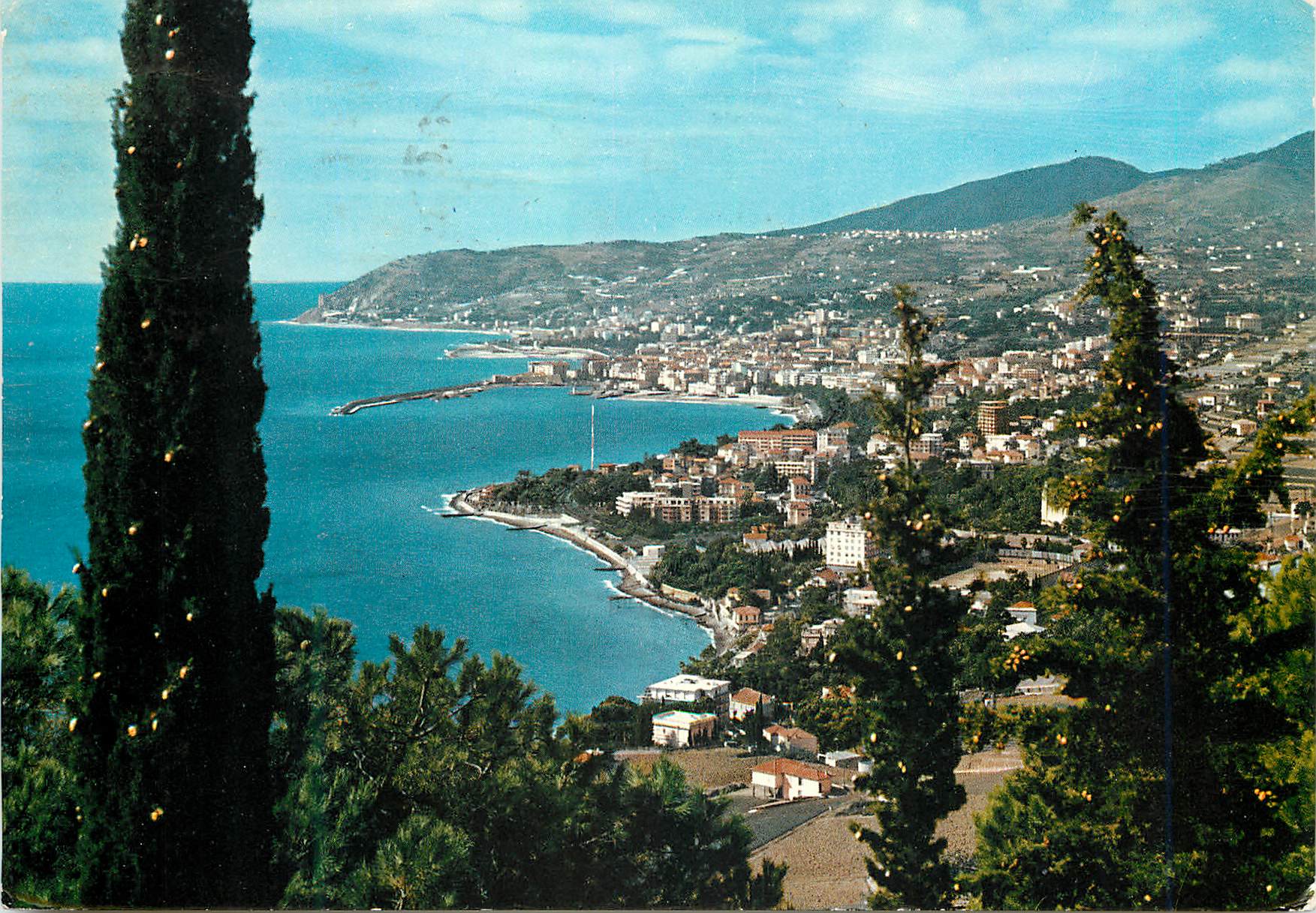 CPM San Remo Riviera dei Fiori Panorama de levant