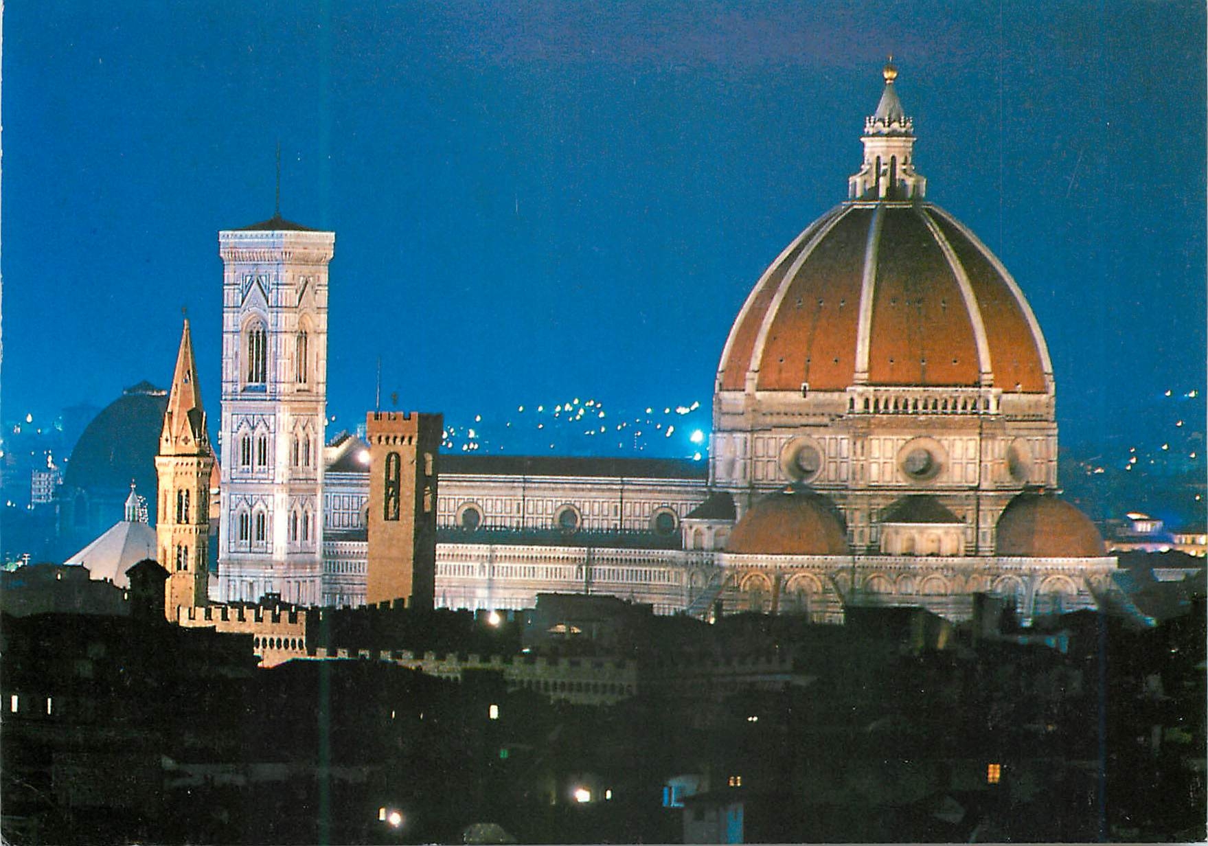 CPM Firenze Veduta notturna della Cathedrale di S Maria del Fiore