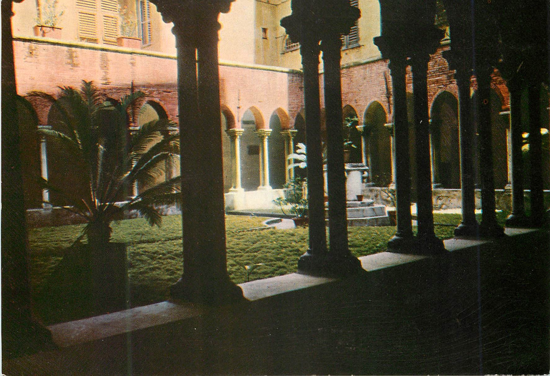 CPM Genova caratteristica chiostro abazia di s metteo
