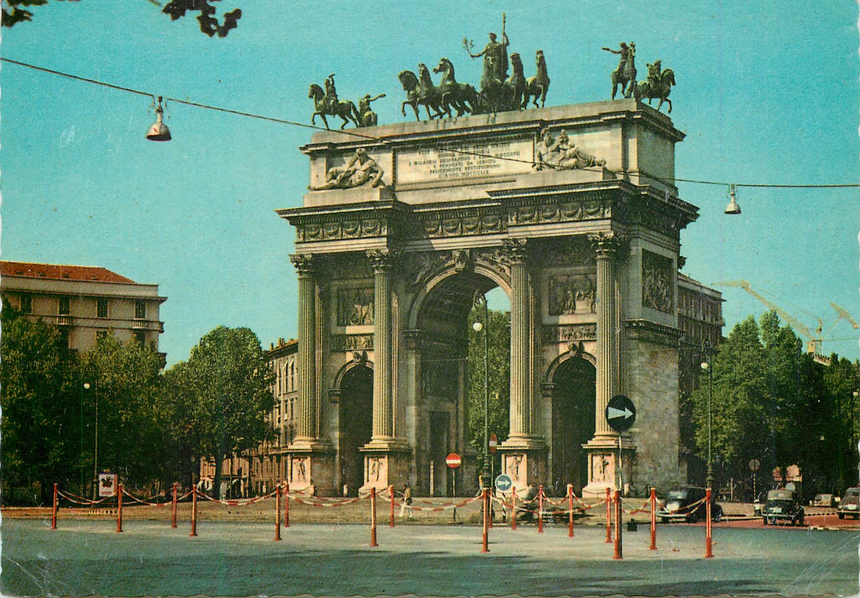 CPM Milano Arc de la Paix