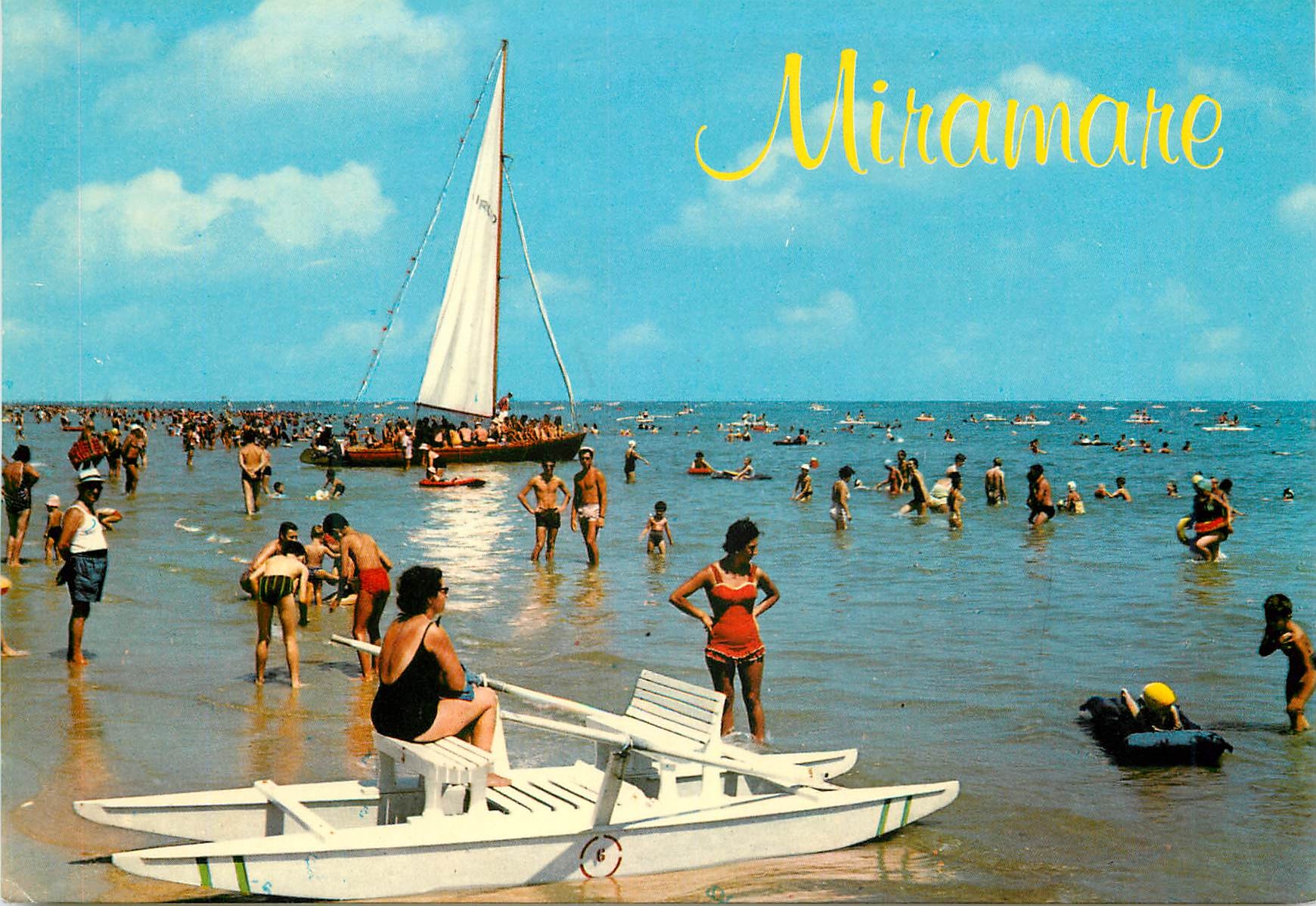 CPM Miramare di Rimini Riviera Adriatica L'heure du bain