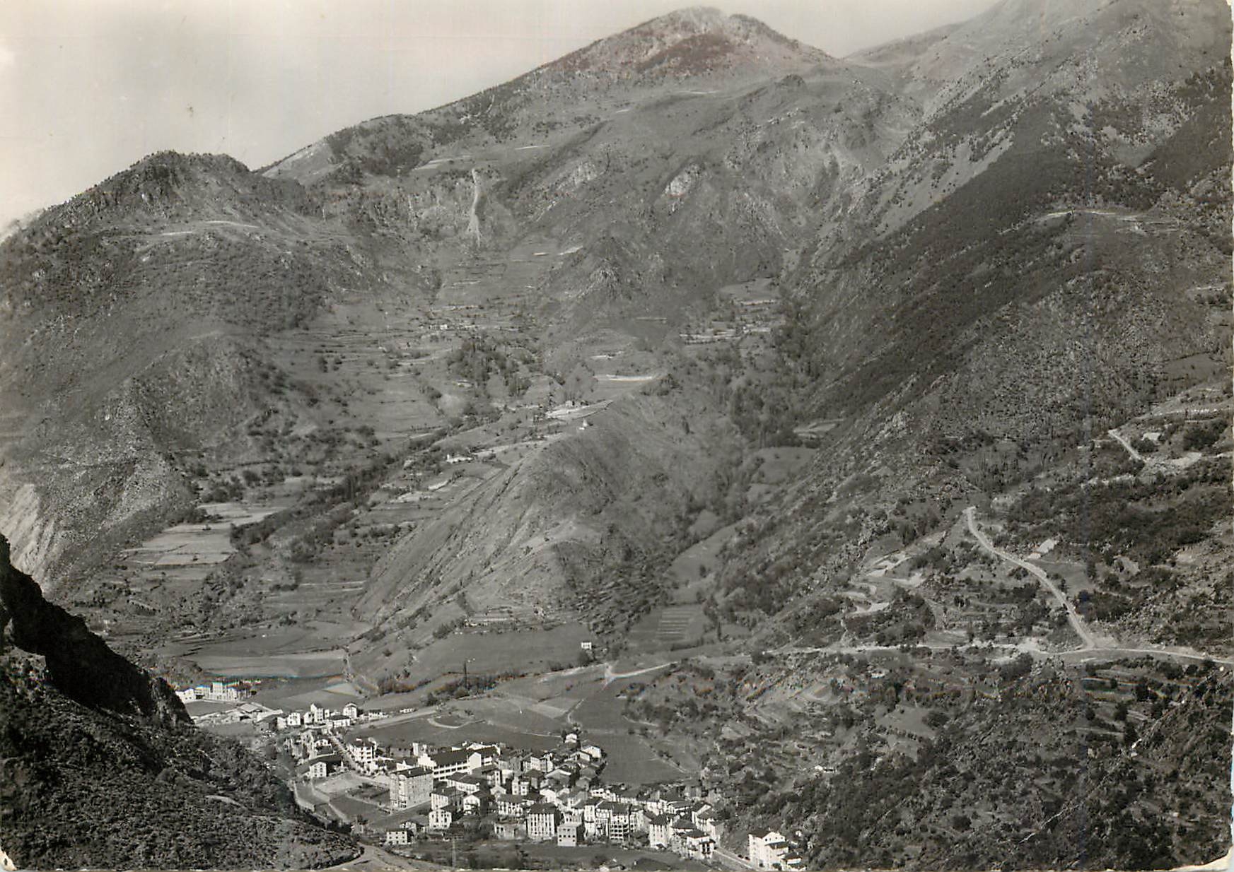 CPM Andorra Valls d'Andorra Saint Julien de Loria Vue generale