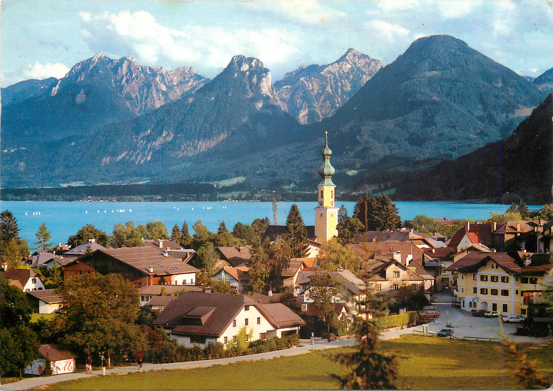 CPM Malerisches salzkammergut am wolfgangsee berge von links rettenkogel 1781 m