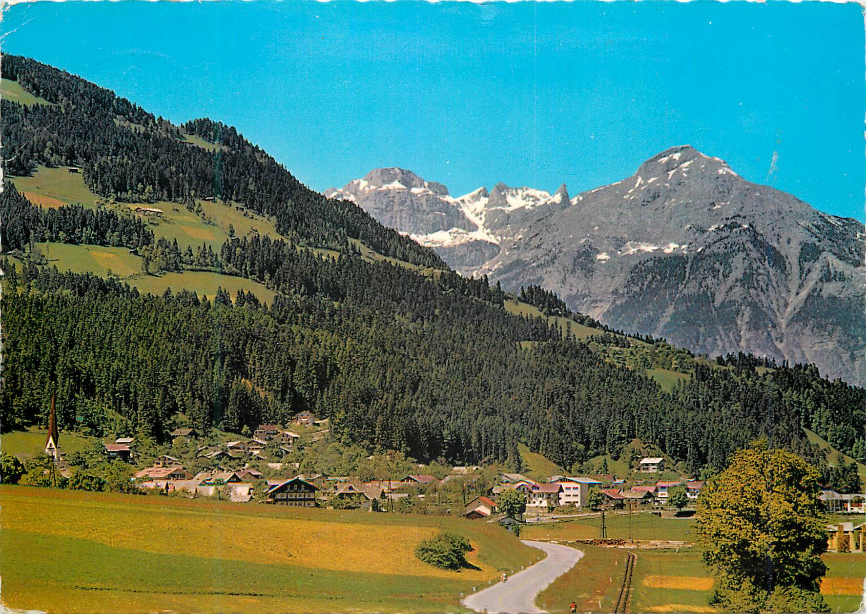 CPM Tirol luftkurort fugen mit rafangebirge zillertal