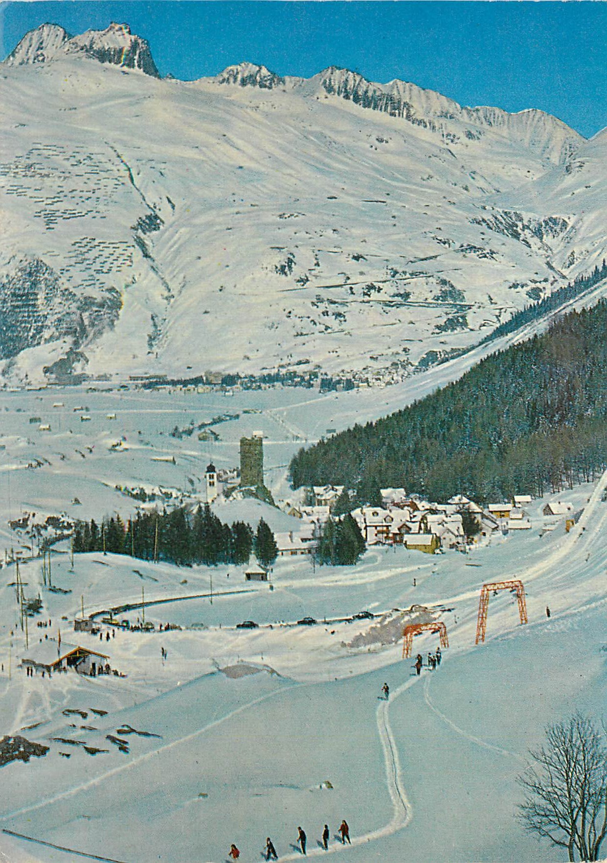 CPM Hospental 1484 m m u M blick gegen natschen