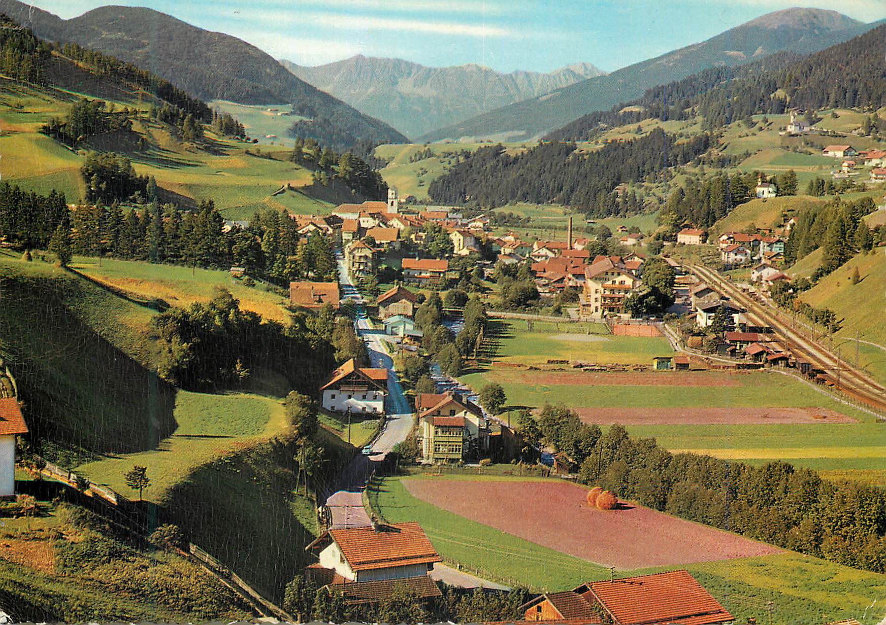 CPM Tirol luftkurort steinach am brenner (1050 m) gegen nordkette und patscherkofel