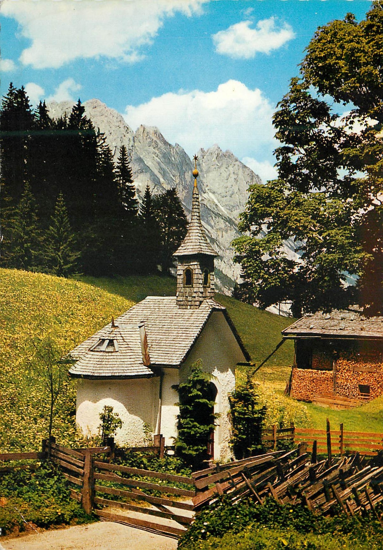 CPM Osterreich Kapelle am hirschbuhel 1156 m mit muhtsturehorn 2234 m an der osterr baye
