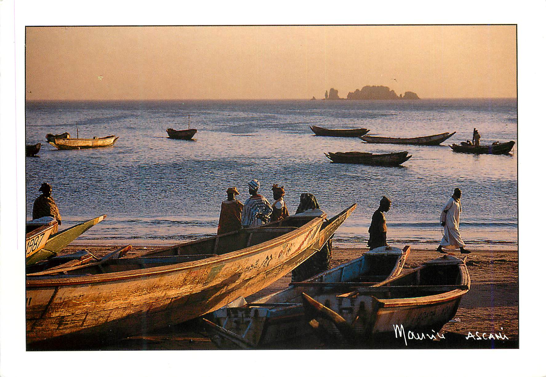 CPM Senegal Soumbedioune Attente de l'arrivee des pecheurs