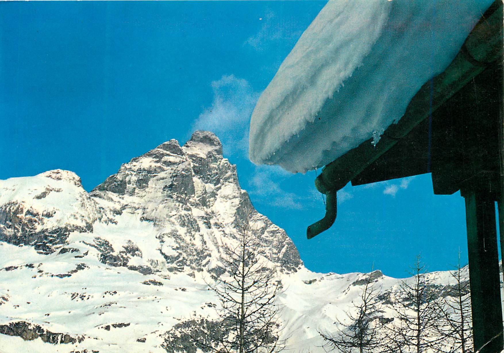 CPM Breuil-Cervinia Vallee d'Aosta Coin pittoresque en hiver et le Mt Cervin