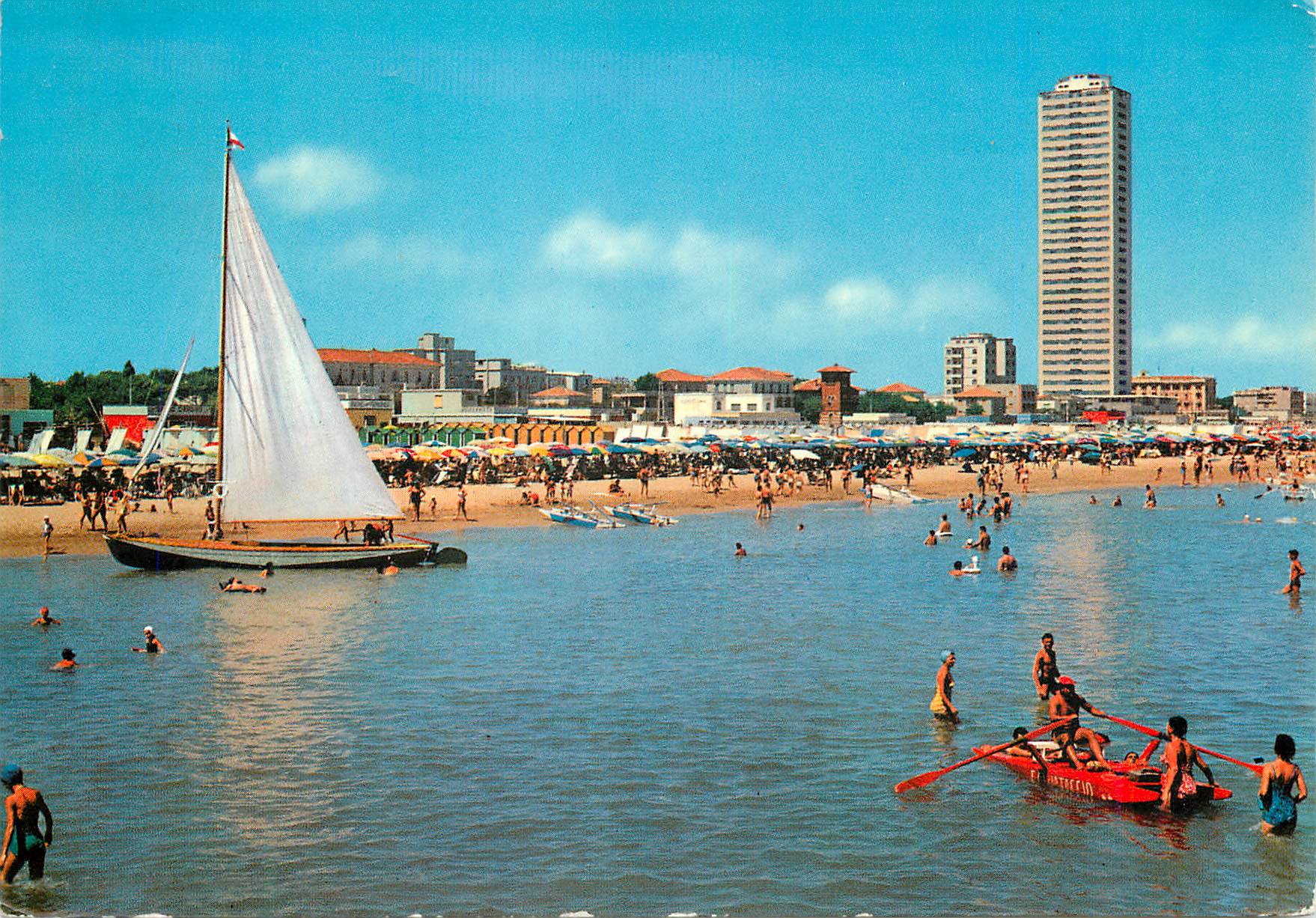 CPM Cesenatico la plage vue de la mer