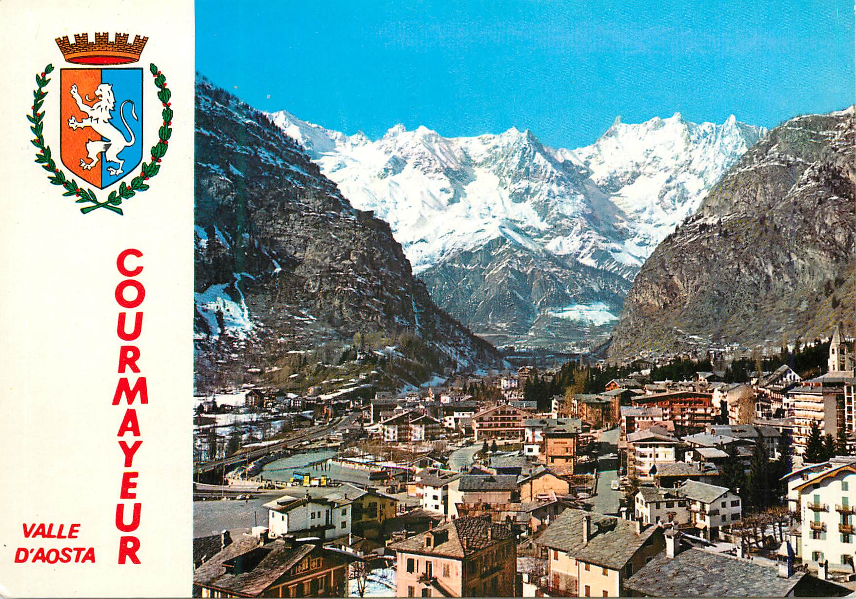 CPM Courmayeur valle d'aosta panorama con lo sfondo della