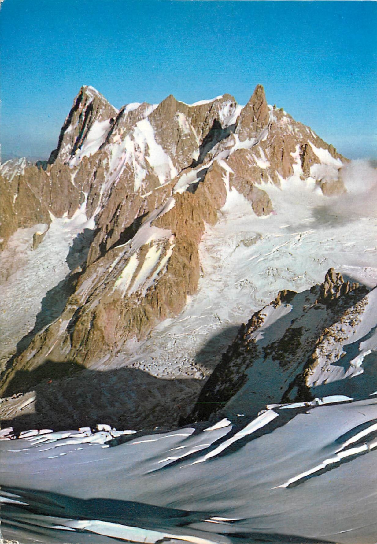 CPM Courmayeur grandes jorasses 4205