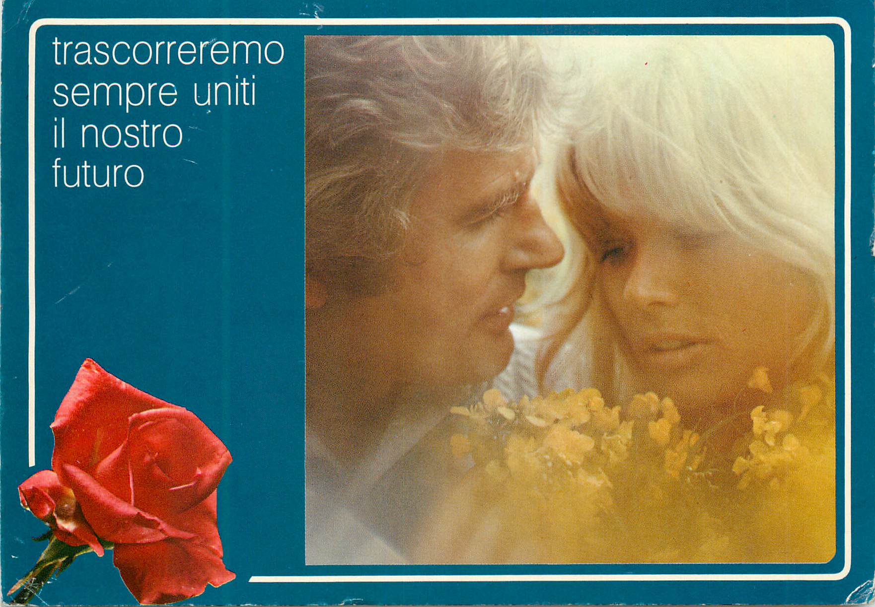 Couple en regardant l'avenir — texte italien — Made by KINA ITALIA, Milan, Italy