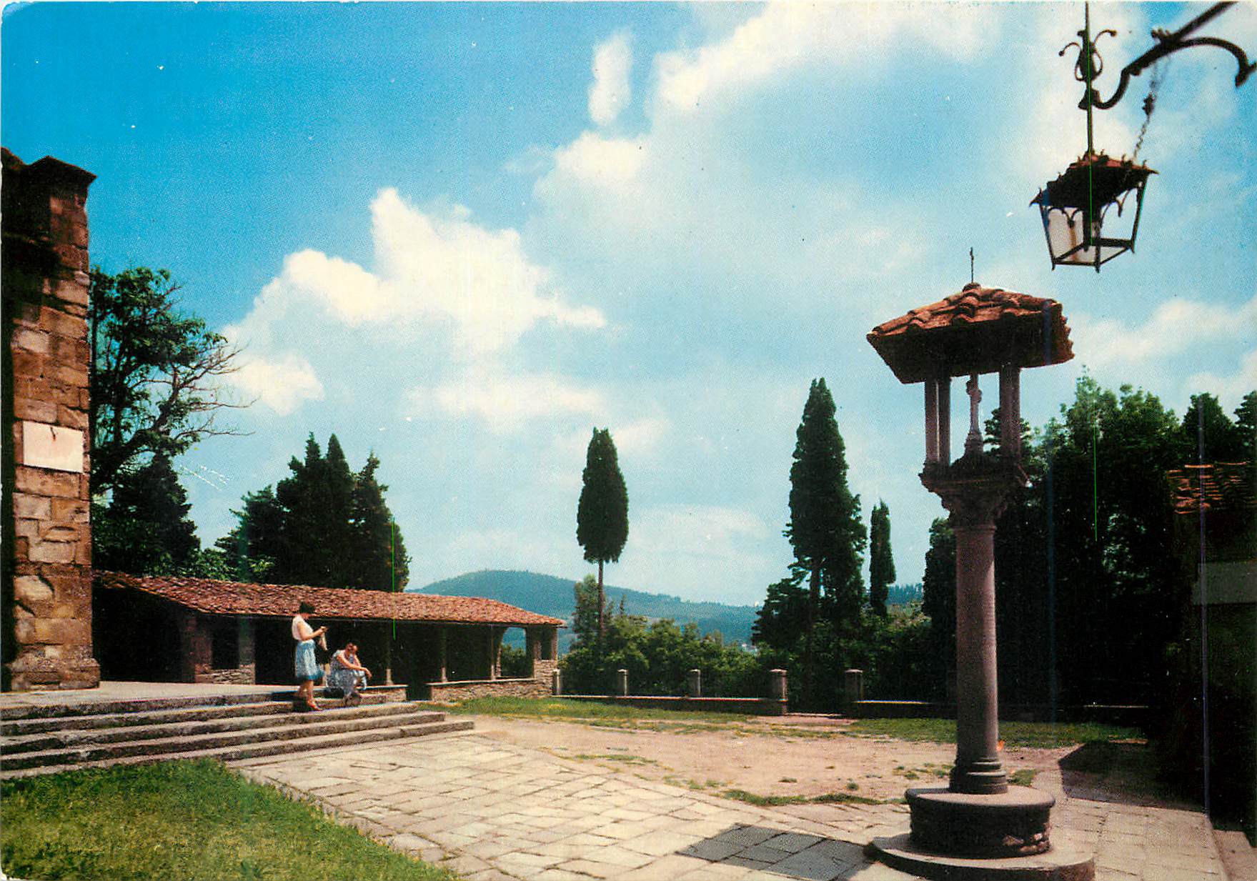 CPM Fiesole s Francesco esplanade de l'eglise