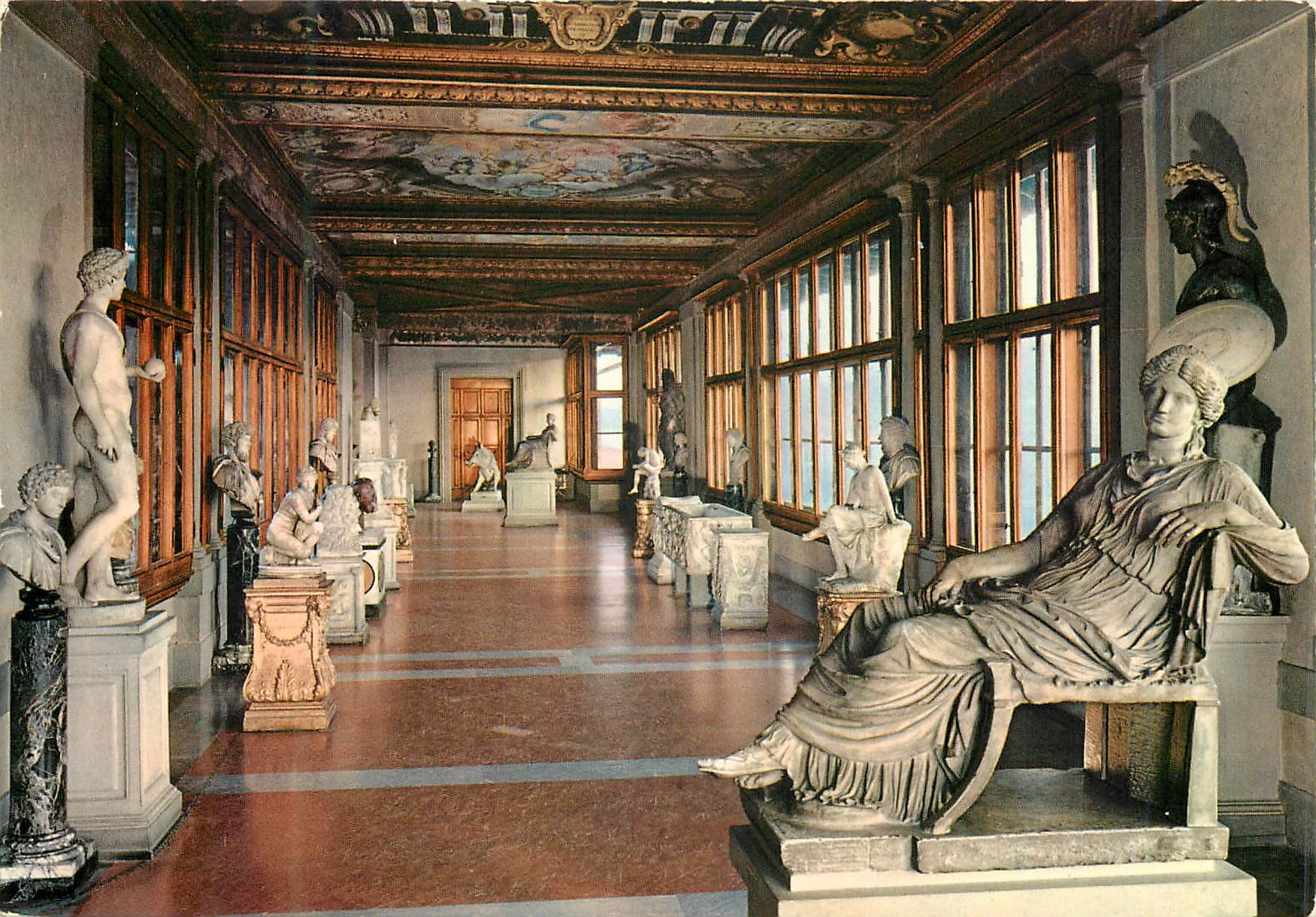 CPM Firenze galerie des uffizi il couloir