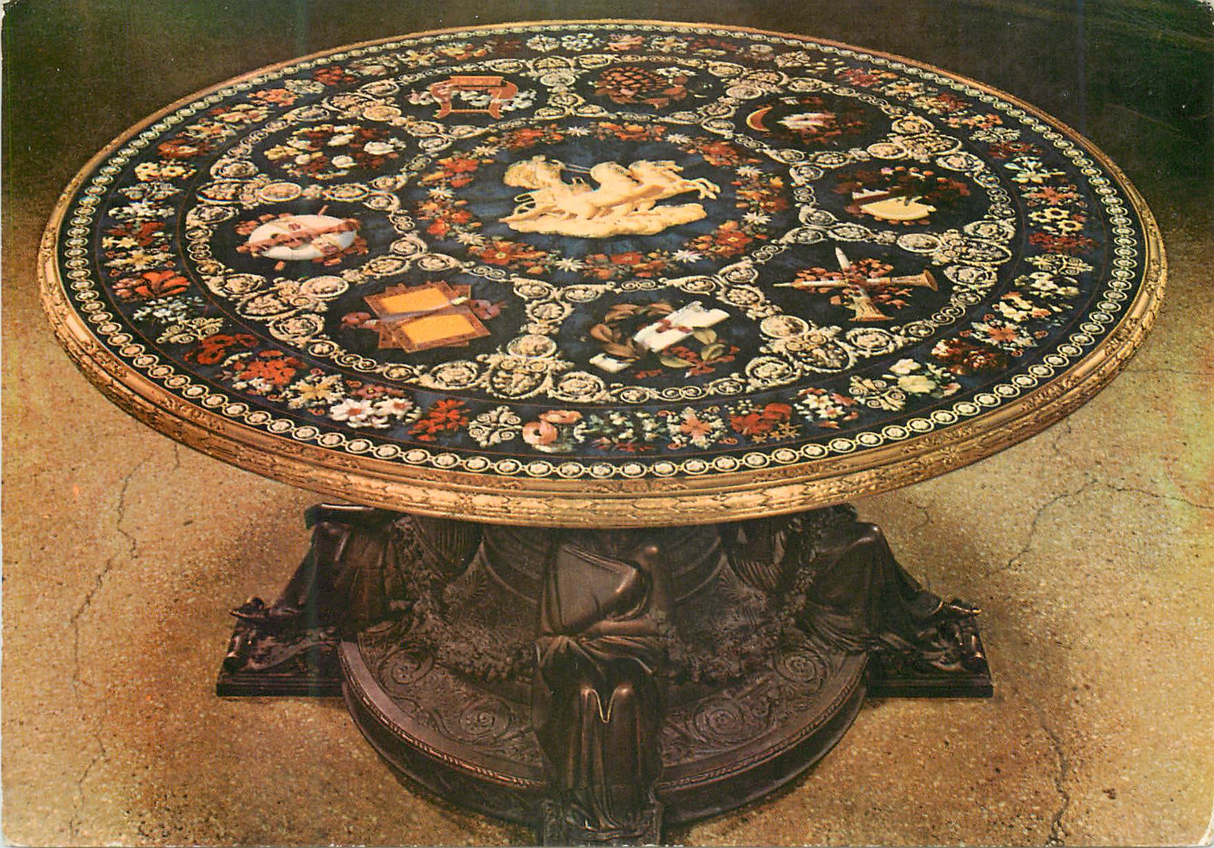 CPM Firenze galerie pitti table en mosaique florentine