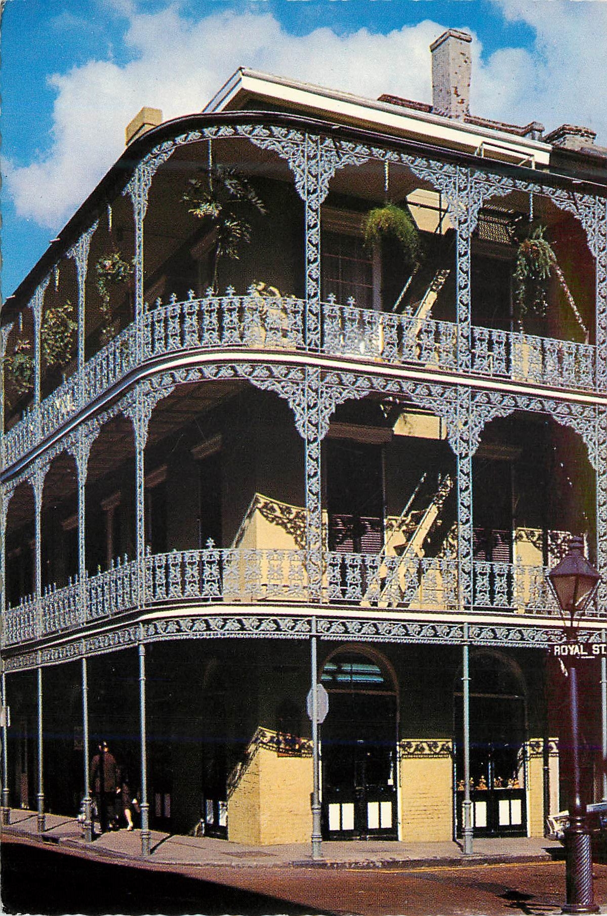 CPM New Orleans Lovely Antebellum Homes