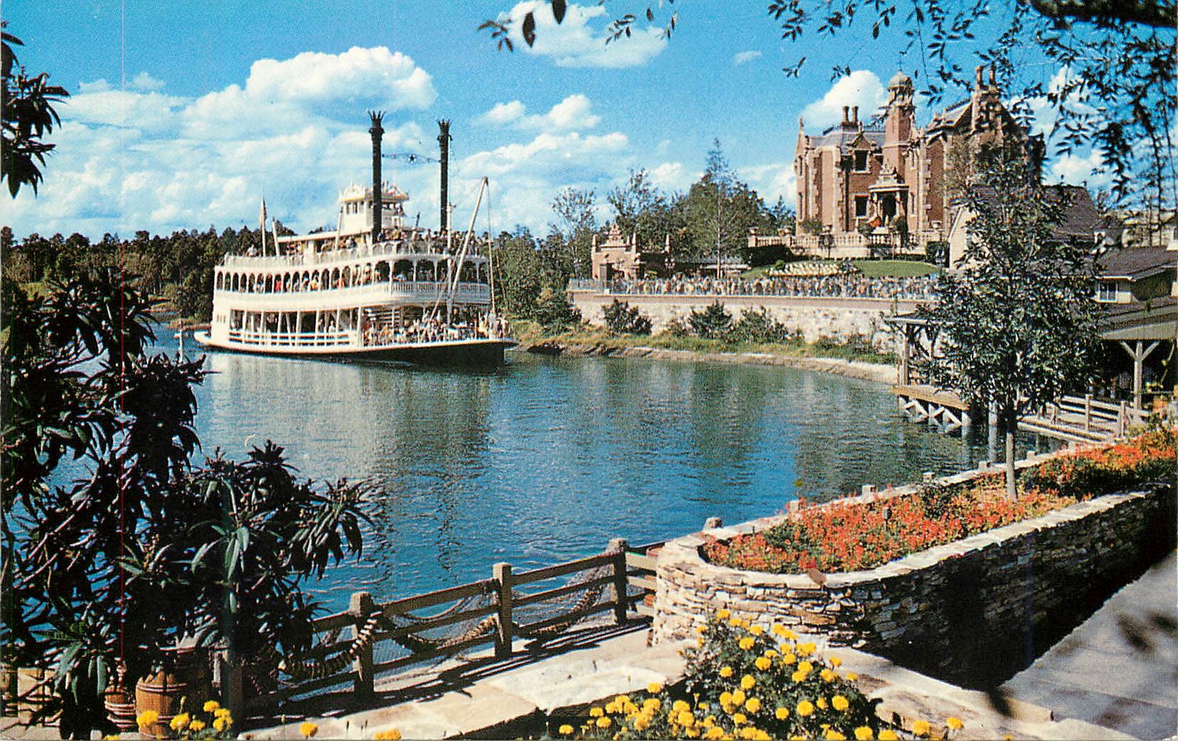 CPA Cruiing the rivers of america