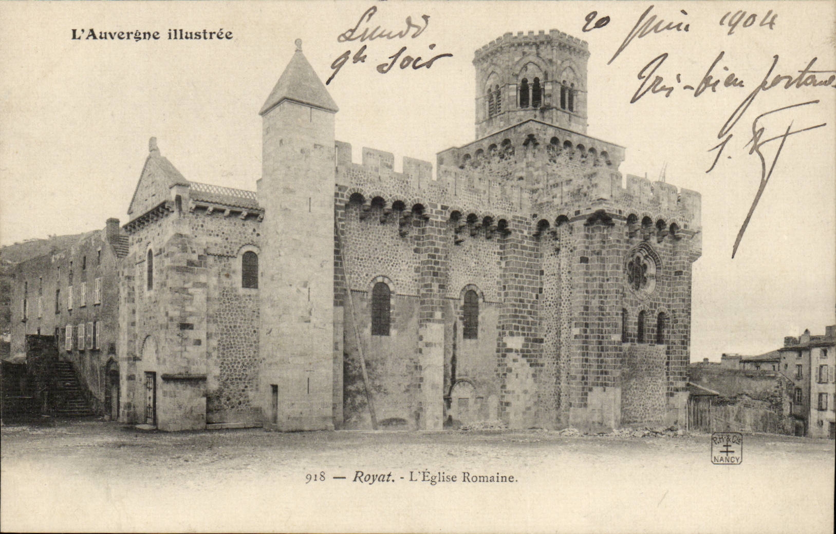 Auvergne Royat CPA L'eglise Romane