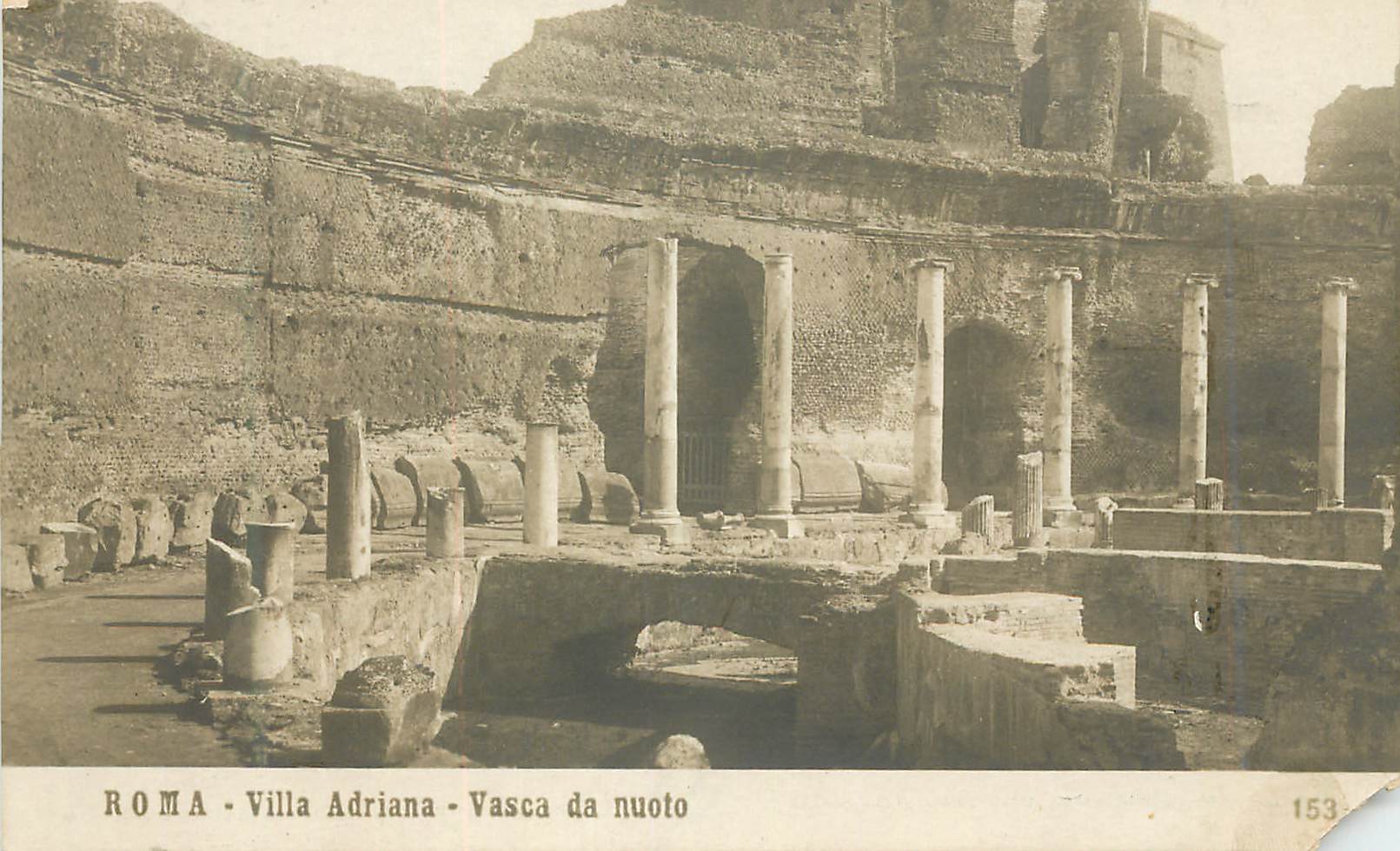 CPA Roma Villa Andriana Vasca da nuoto