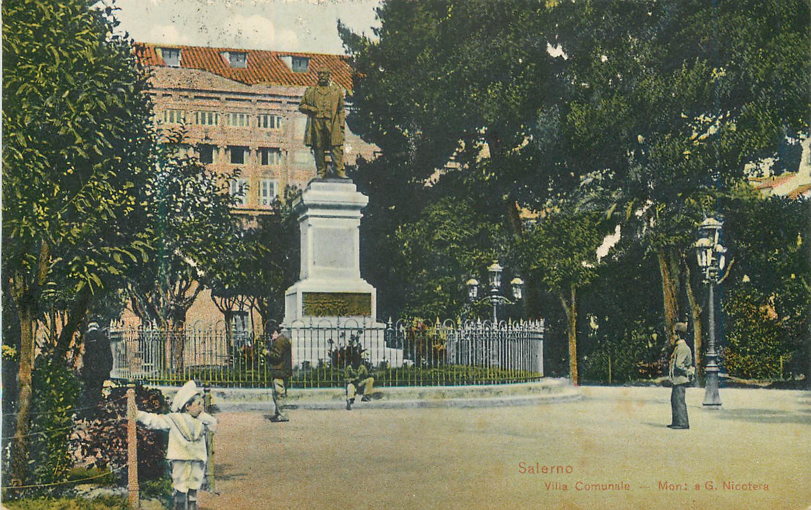 CPA Salerno Villa Comunale Mon G Nicotera Enfant
