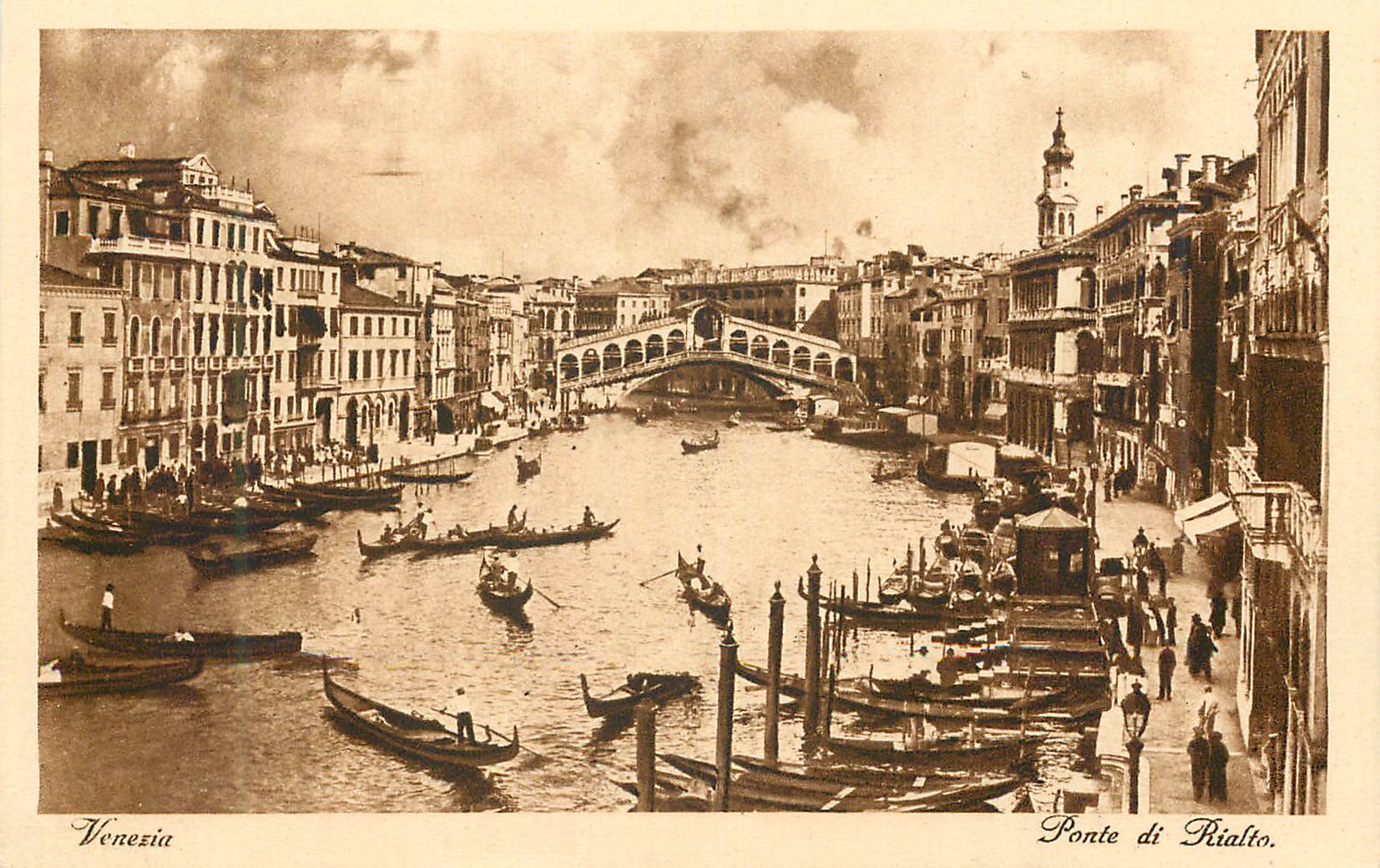 CPA Venezia Ponte di Rialto Bateaux