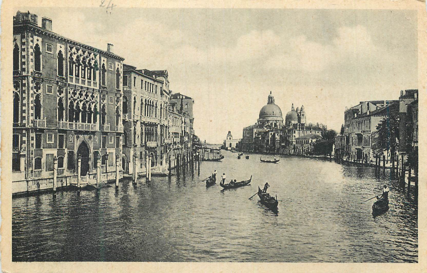 CPA Venezia Grand Canal et Eglise de la Salute