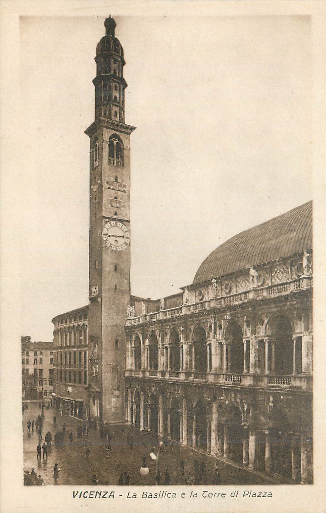 CPA Vicenza La Basilica e la Corre di Piazza