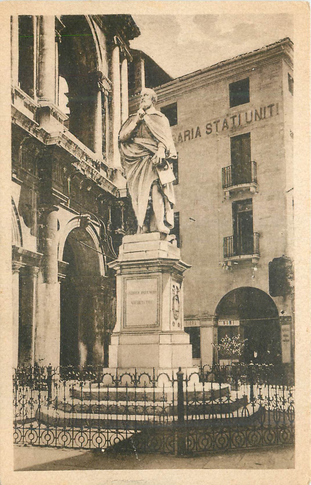 CPA Vicenza Monumento all'architetto Andrea Palladio