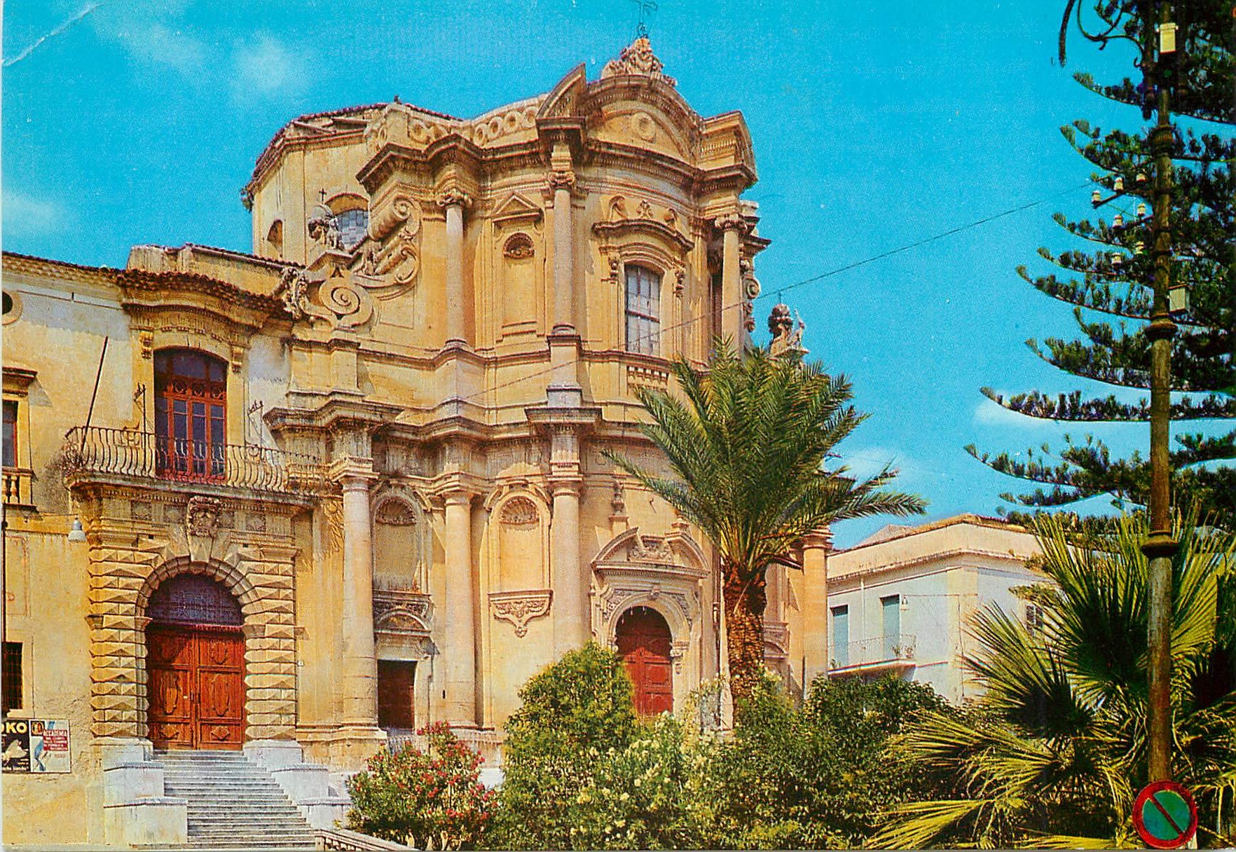 CPM Noto Eglise S Domenique et ecole