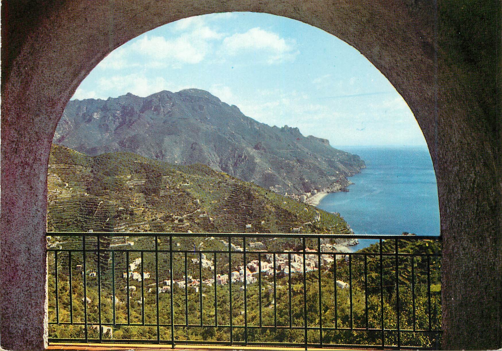 CPM Ravello Belvedere pris de la Place Fontana