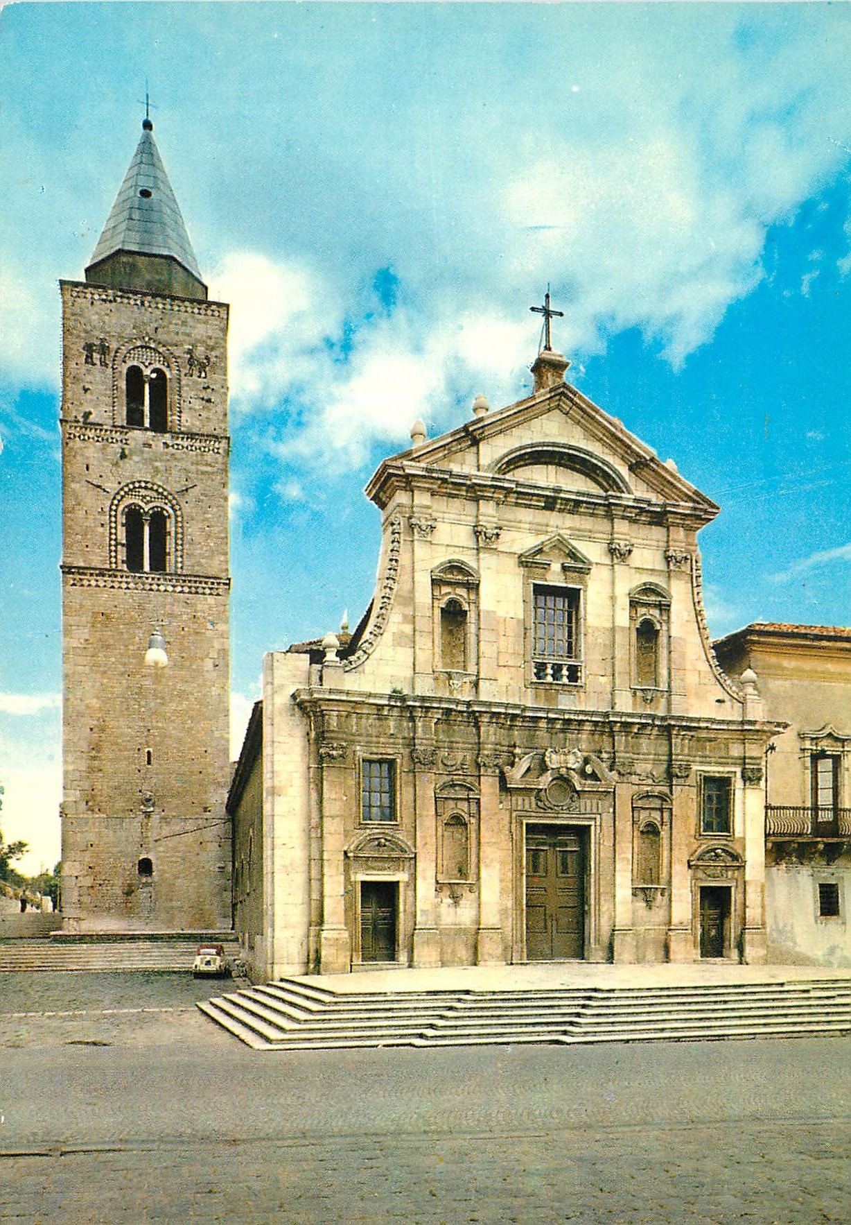 CPM Melfi La Cathedrale
