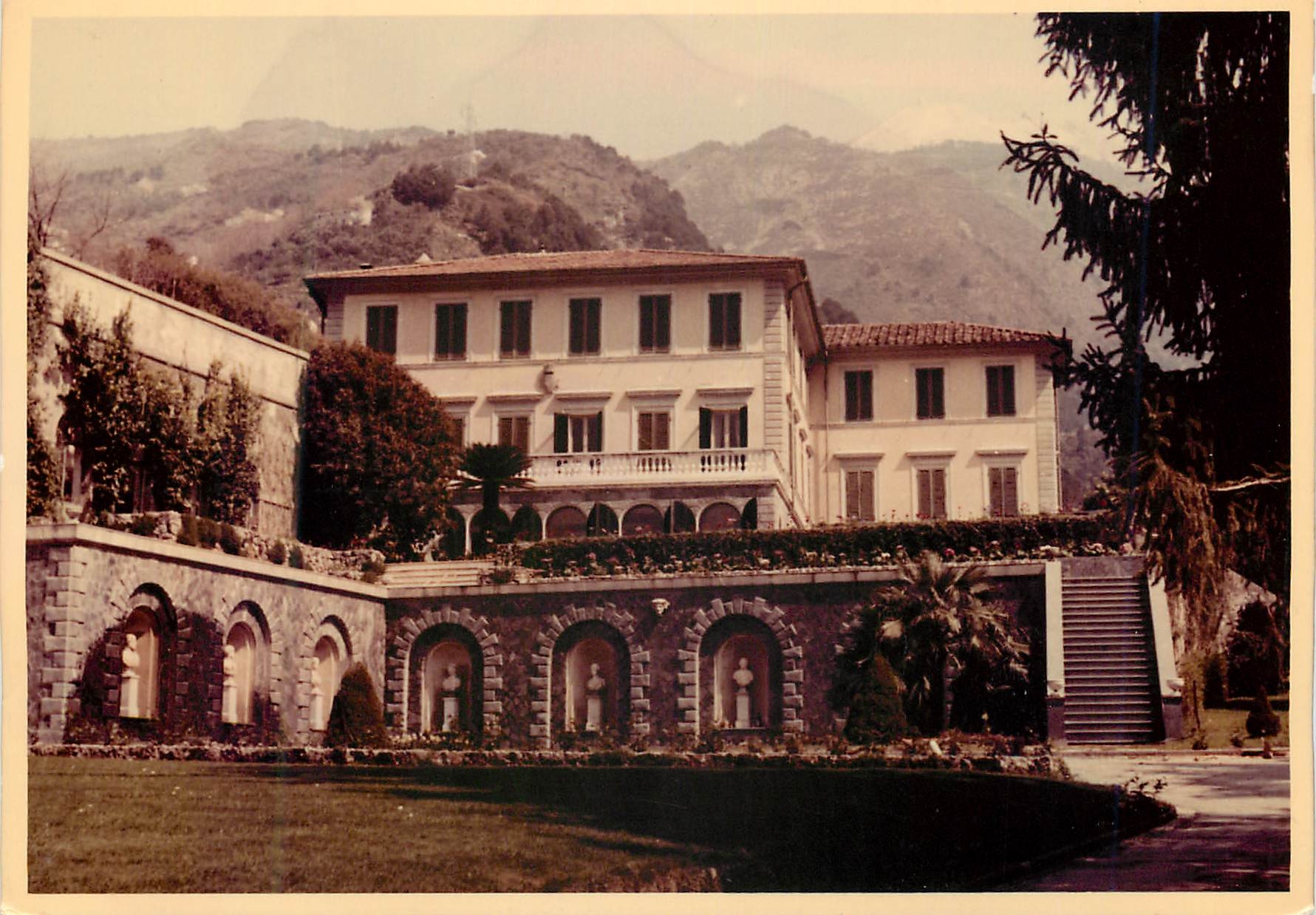 CPM Giorgini Villa Schiff (Massa) Montignoso)