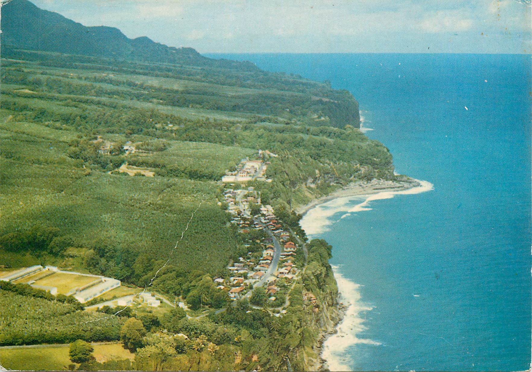 Macouba e le sue scogliere — vista aerea — Foto Félix Roset — TP 1203