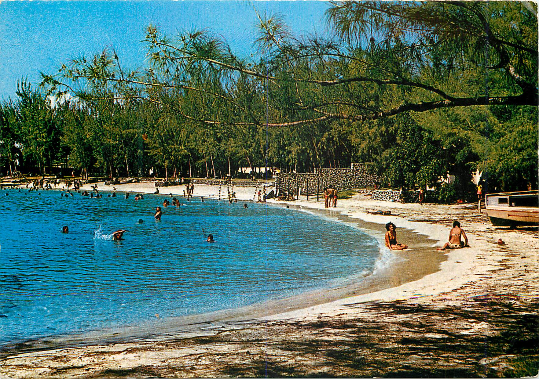 CPM Ile Maurice Une plage de sable fin et blond