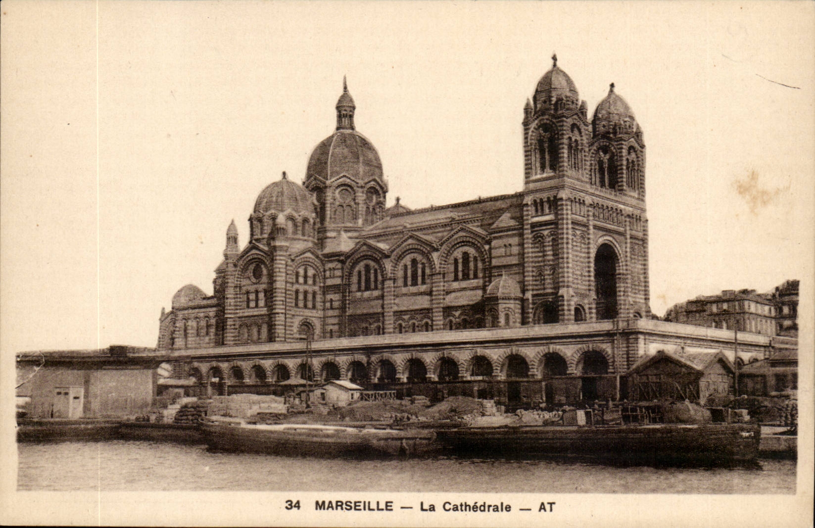 Marseille CPA La cathedrale