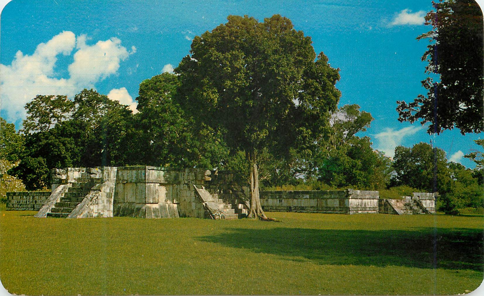 CPM The plalform of the Tigers and Eagles Chichén Itza Yucatán Mexico