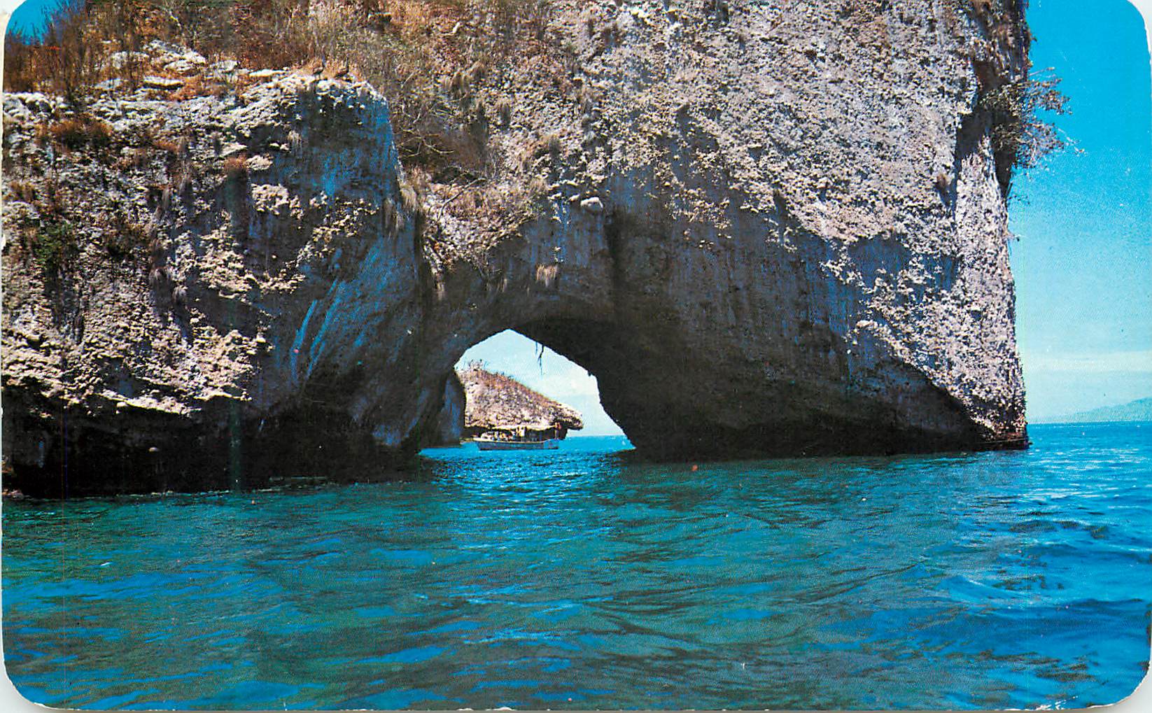 CPM Close-up view of The Arches Puerto Vallarta