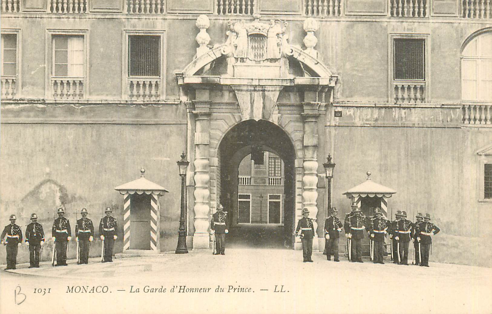 CPA MONACO - La Garde d'Honneur du Prince Militaria