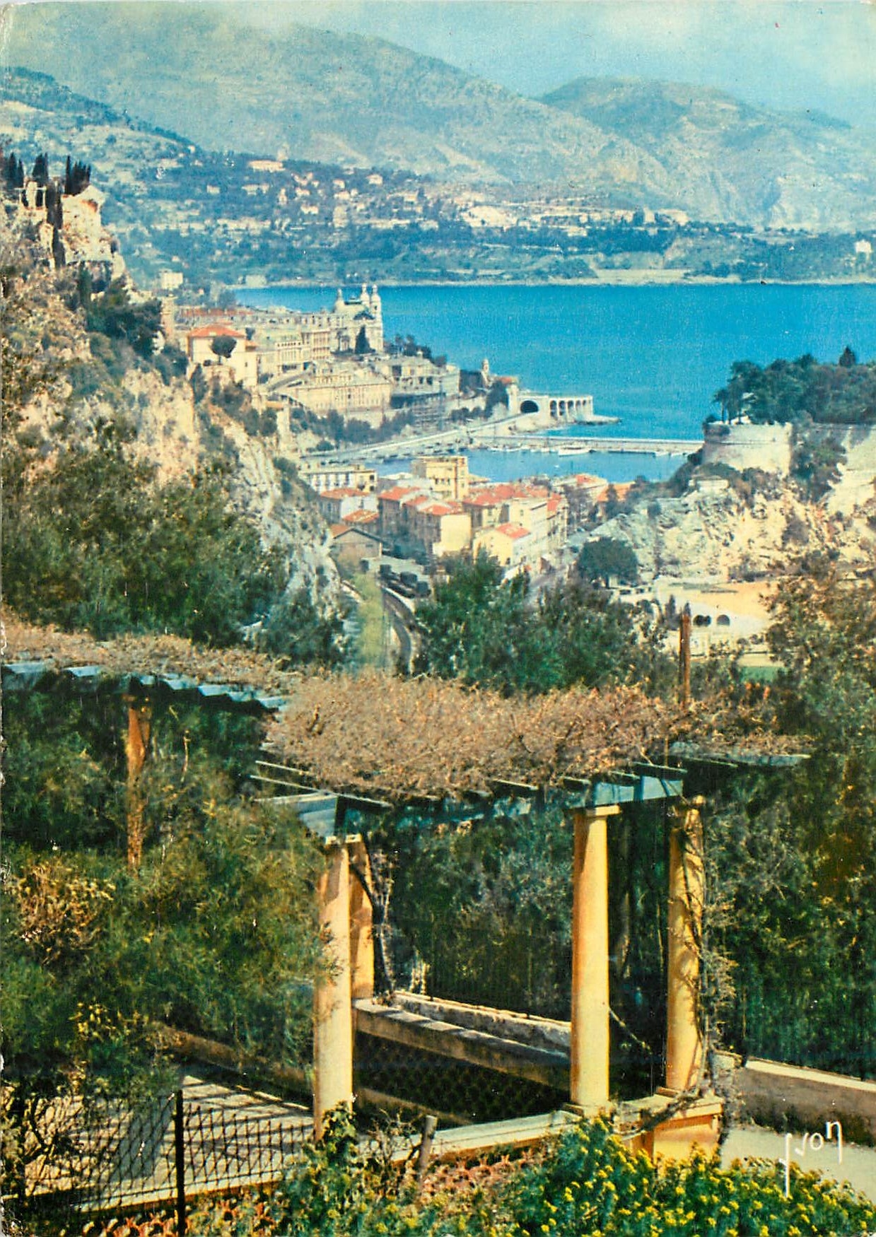 CPM COULEURS ET LUMIÈRE DE FRANCE La Côte d'Azur  miracle de la nalure MONTE-CARLO - Vue générale