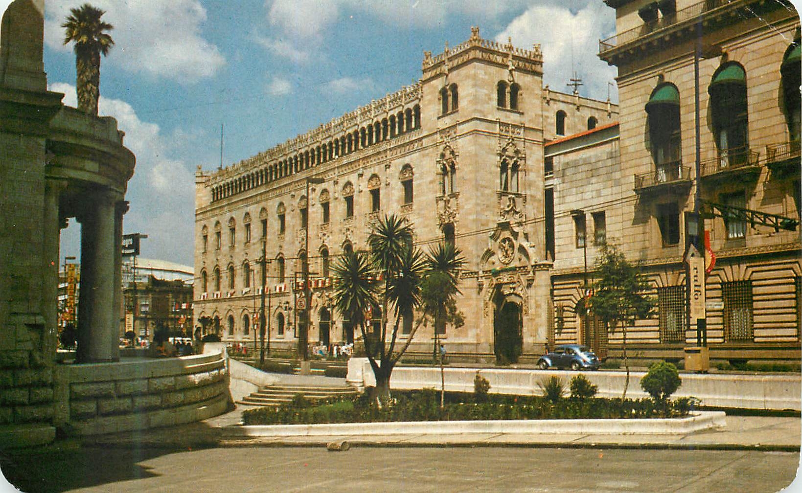 CPM The Main Post Office  copy of a Venetian MEXICO
