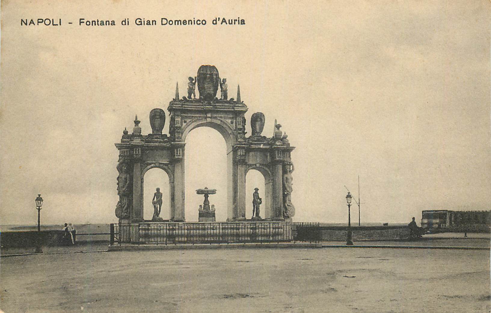 CPM NAPOLI - Fontana di Gian Domenico d'Auria