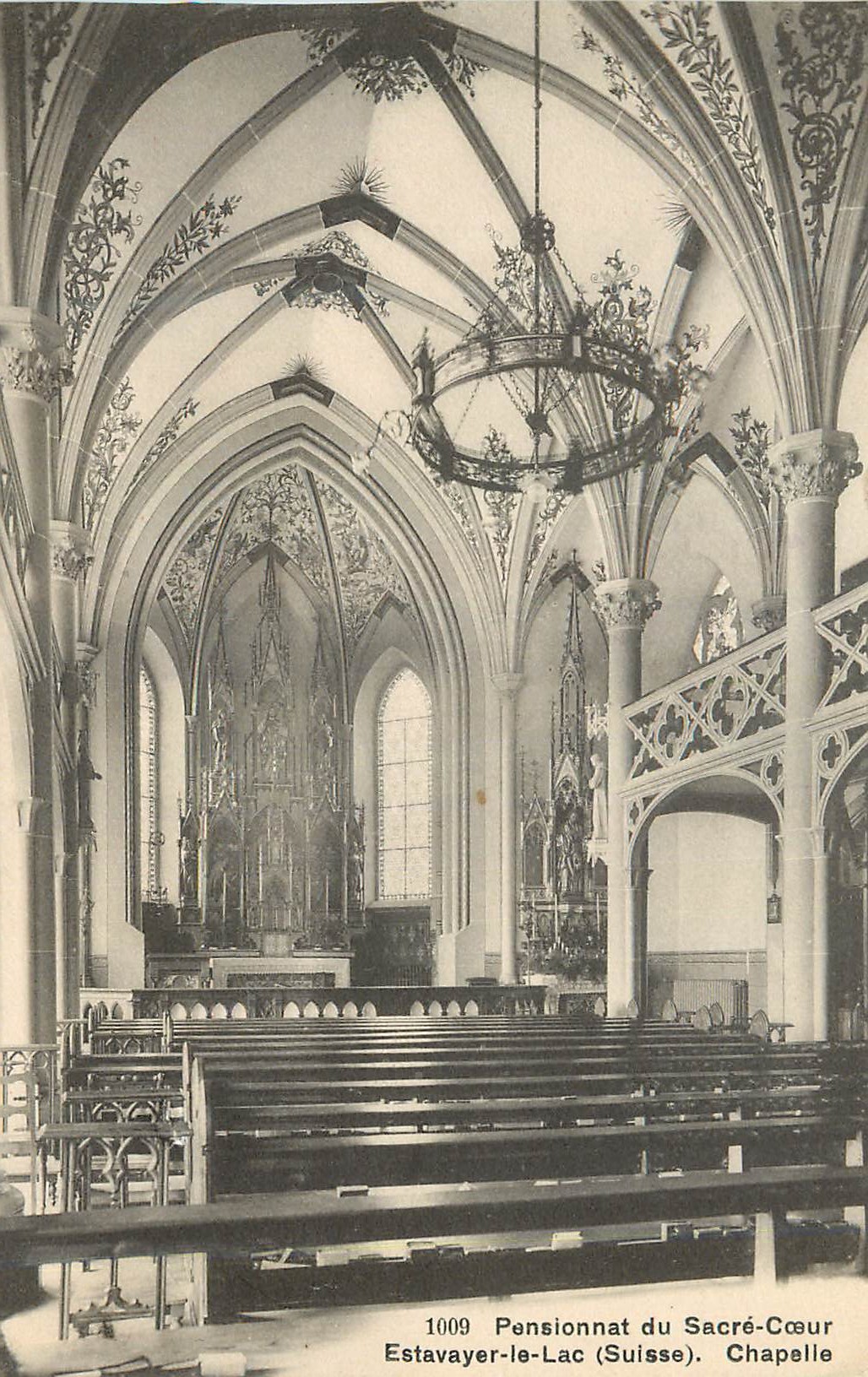 CPA Pensionnat du Sacre Coeur Estavayer le lac Suisse Chapelle 